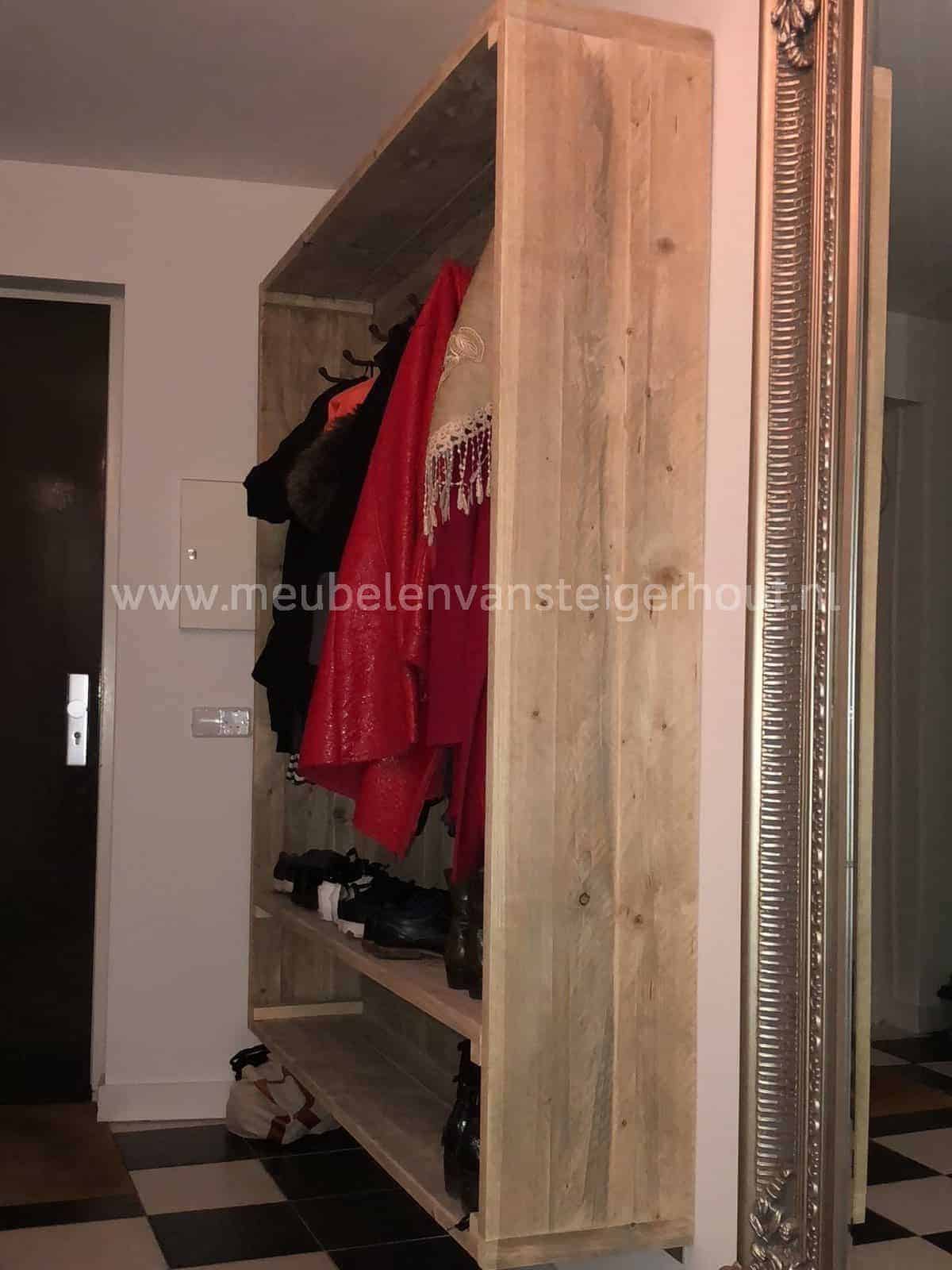 Verbazingwekkend Zwevende kapstok steigerhout | Meubelen van Steigerhout WG-87