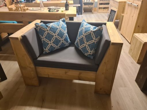 Showroom leegverkoop steigerhout goedkope houten bank