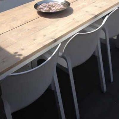 Showroom leegverkoop steigerhout goedkope houten tafel